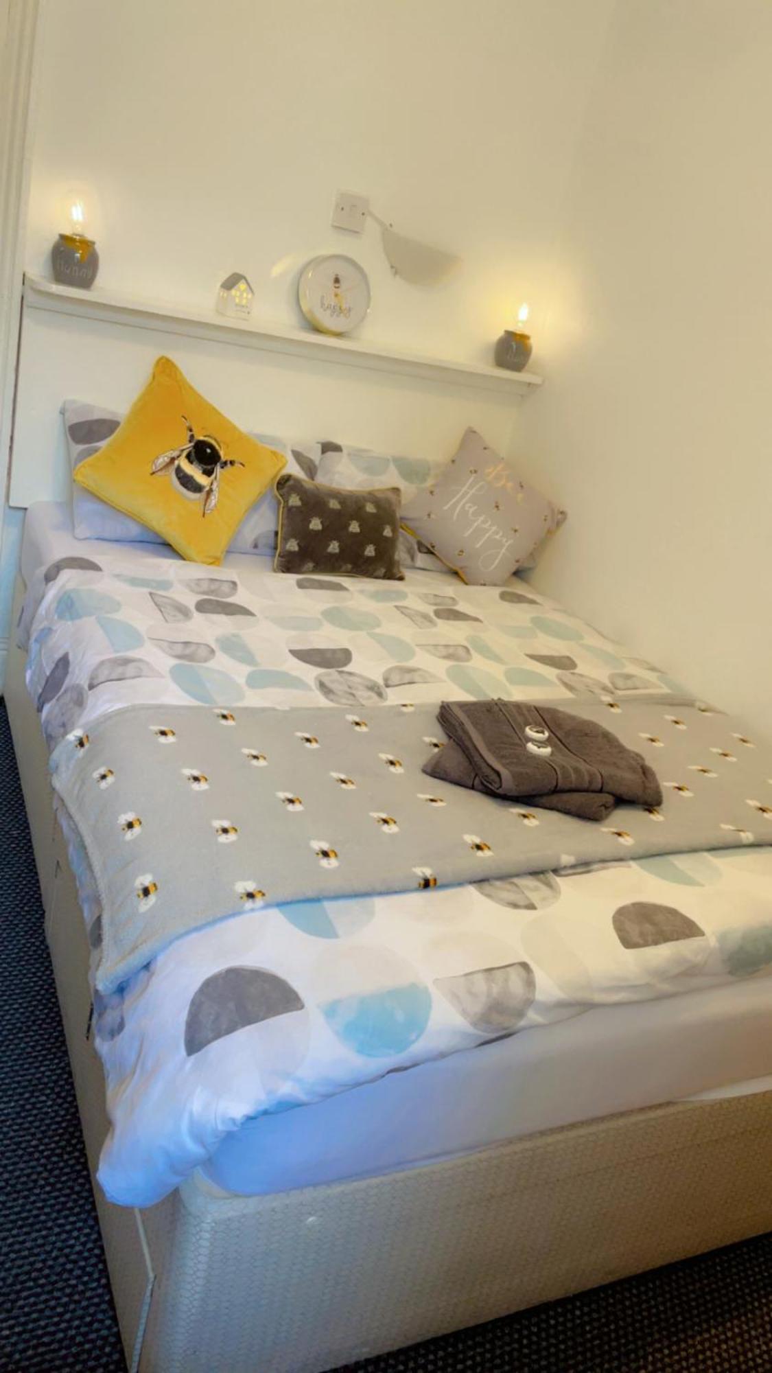 Fern Villa Hotel - Albert Road Blackpool Eksteriør bilde