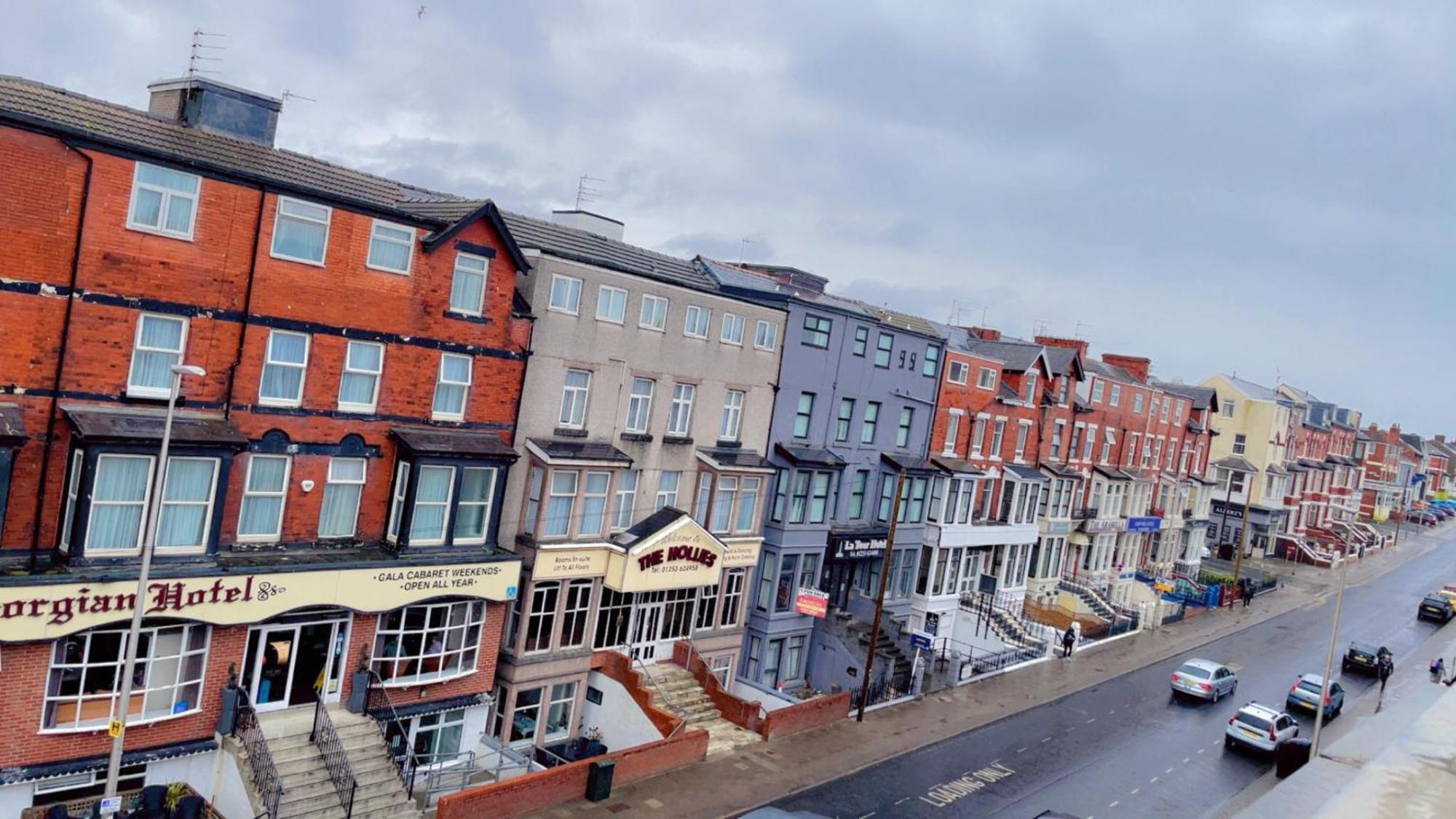 Fern Villa Hotel - Albert Road Blackpool Eksteriør bilde